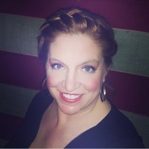 Meet your Posher, April